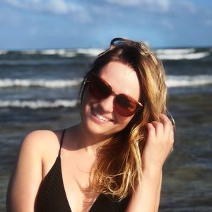 Meet your Posher, Kayla